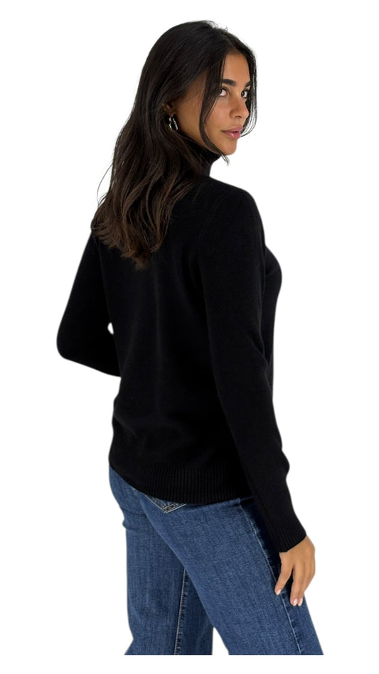 Ogami Black Sweater