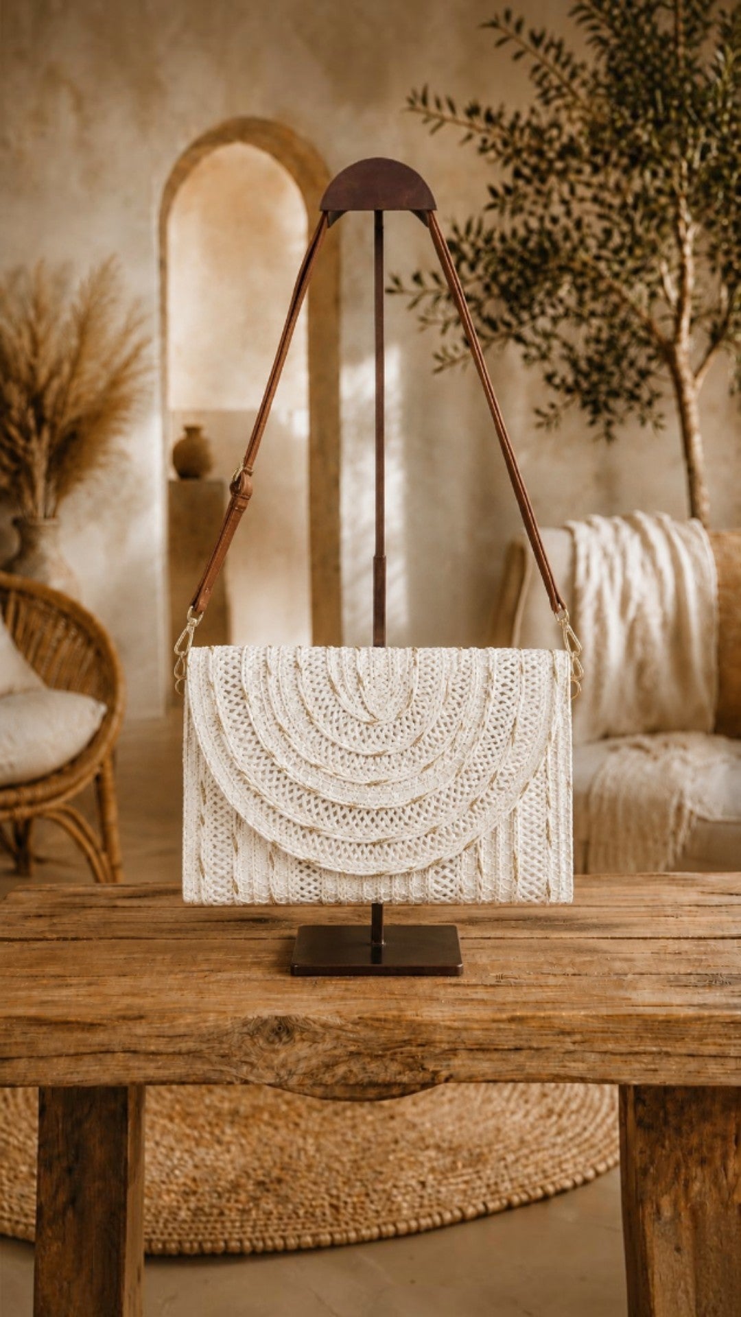 Abbey white/gold bag
