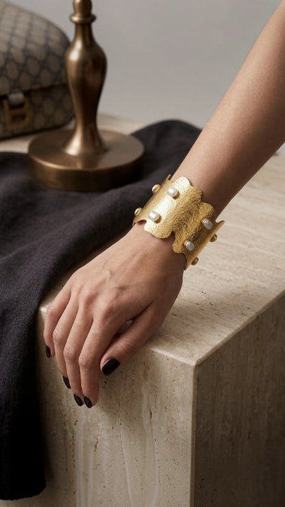 Luca gold bracelet