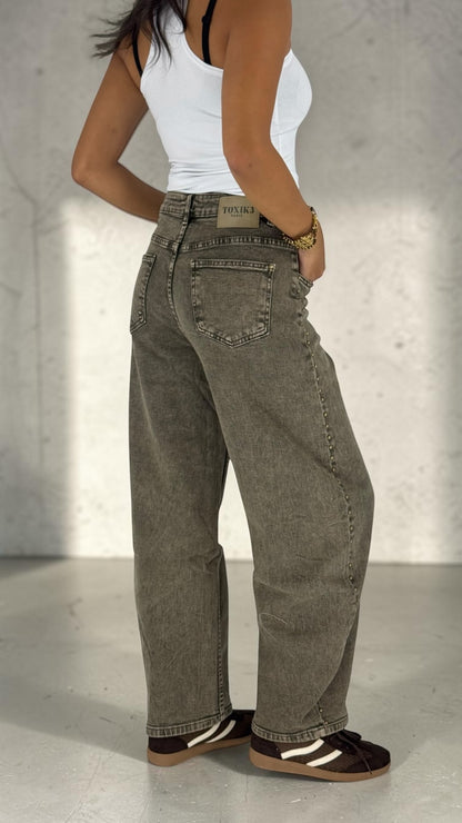 Jedda Kaki Studded Balloon Jeans