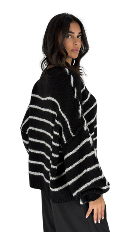 Ghita Black Sweater