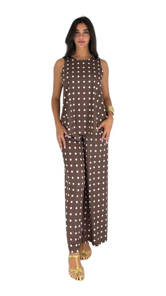 Twyla Brown/White Set