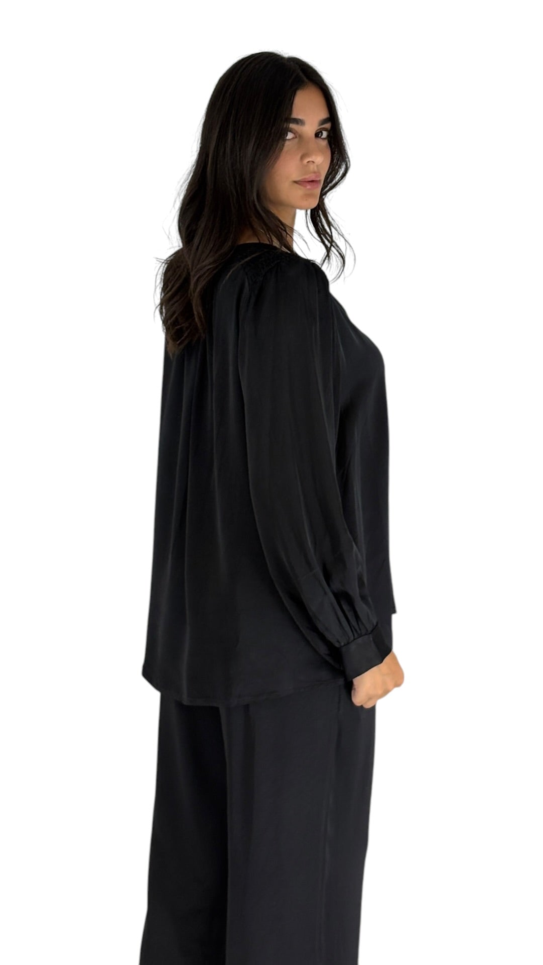 Zaide Black Shirt