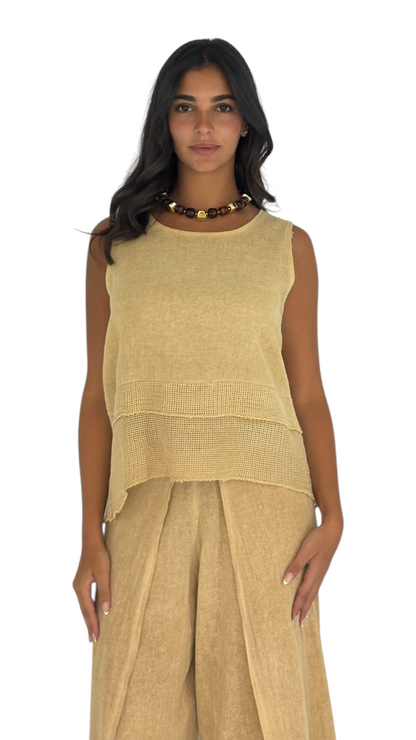 Lialy Camel Top