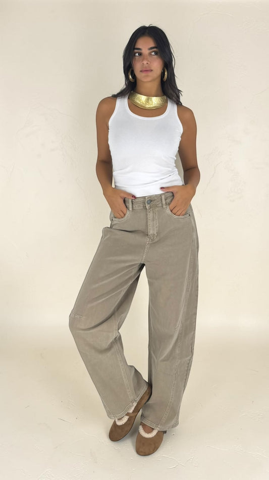 Zosa Beige Balloon Jeans