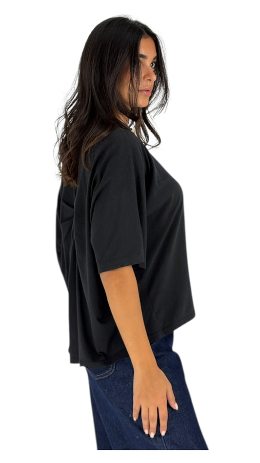 Nora Black T-shirt
