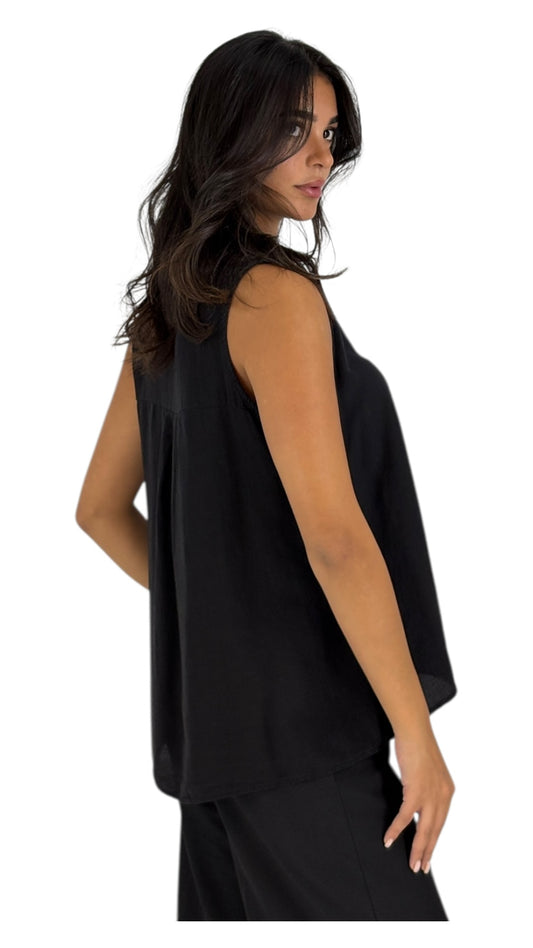 Remi Black Top