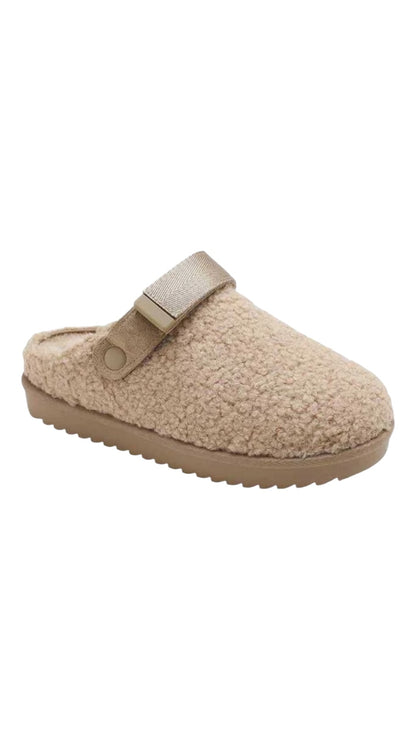 Semi-Open Slippers Lined With Adjustable Strap