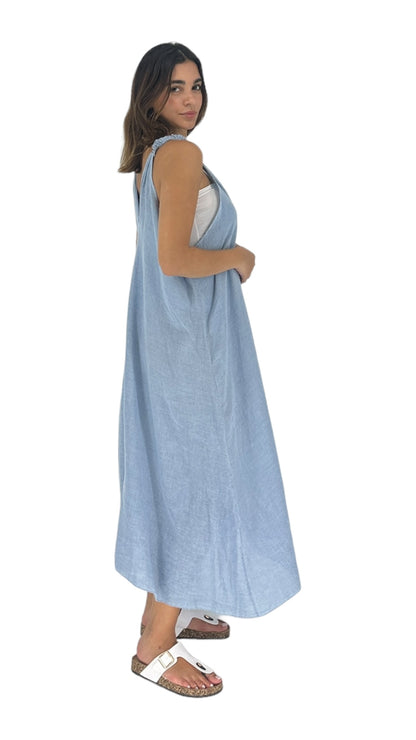 Lagoon dress in blue