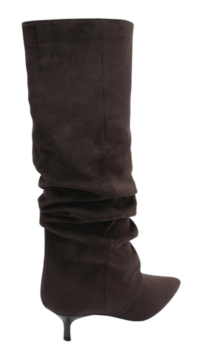 Pleated low-heel boots