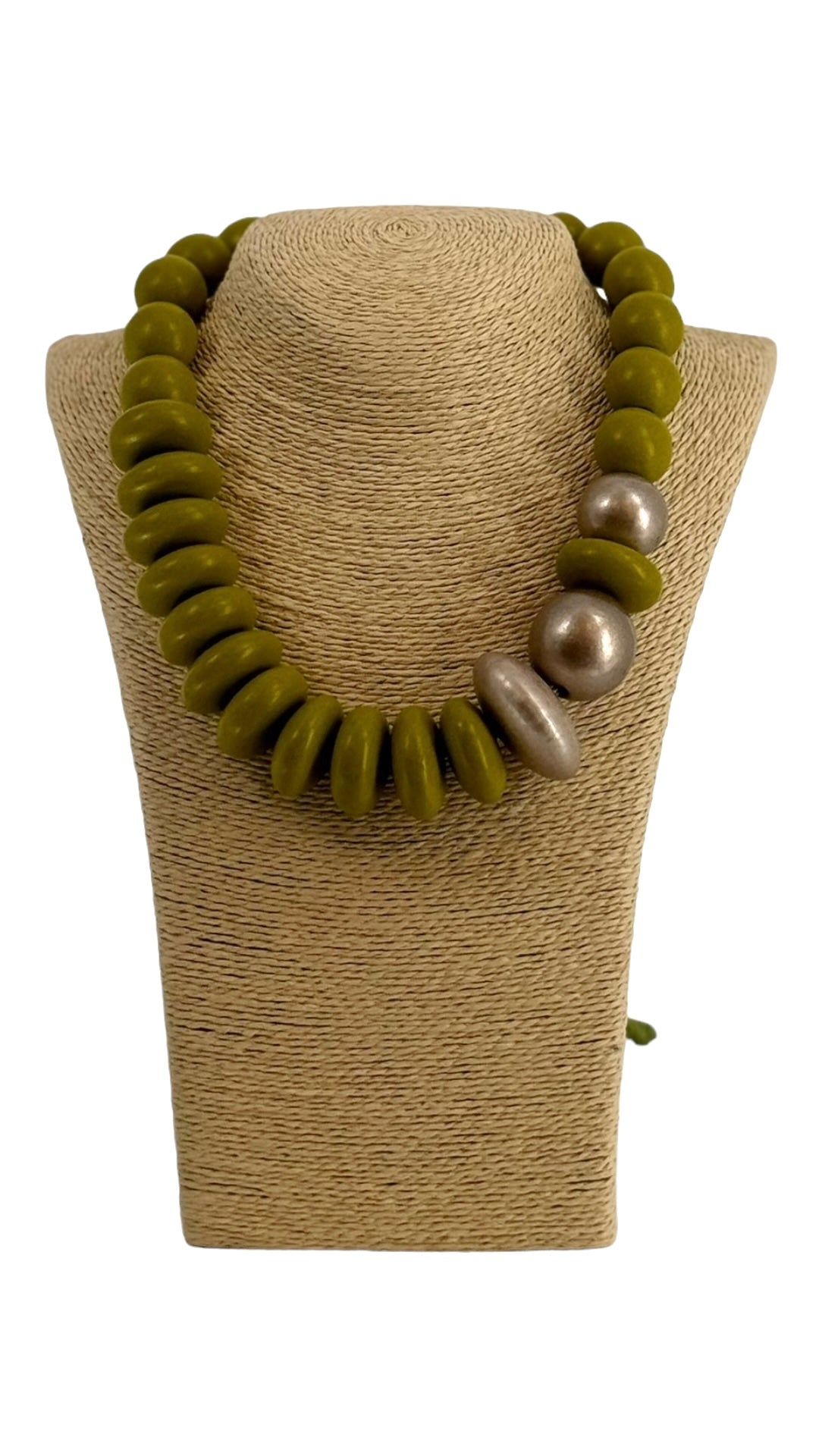 kan lime green necklace