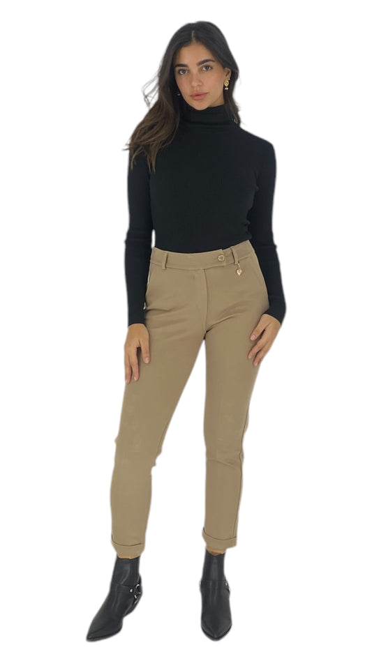 Arlyx camel pant