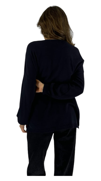 Verge navy sweater