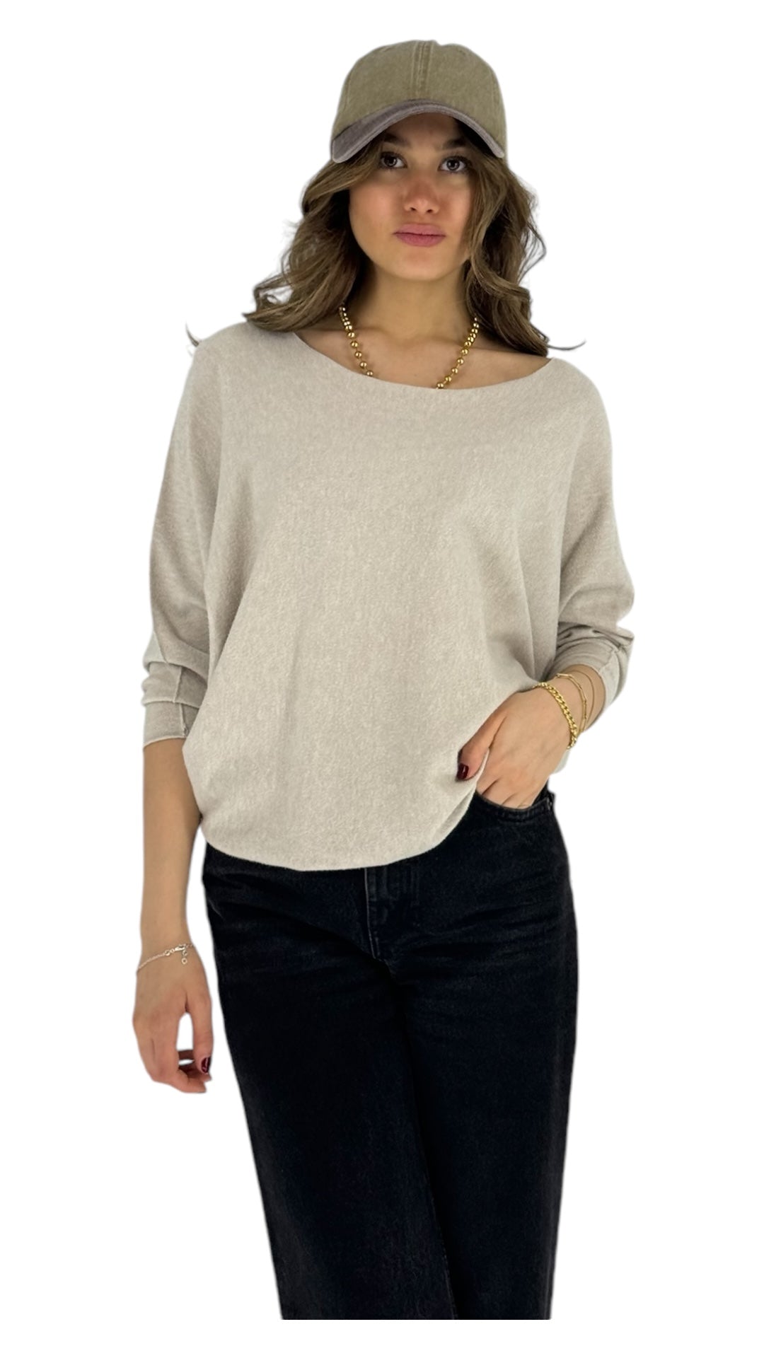 Omari beige sweater