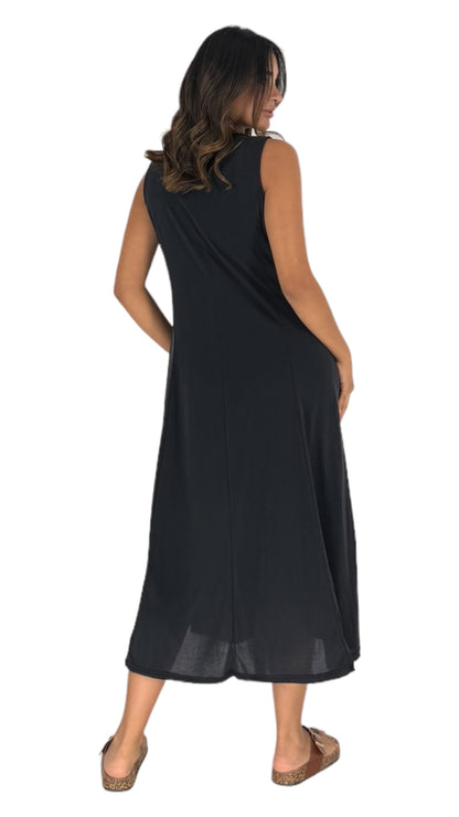 Itona black dress