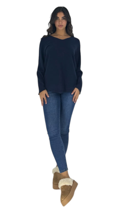 Telo navy sweater