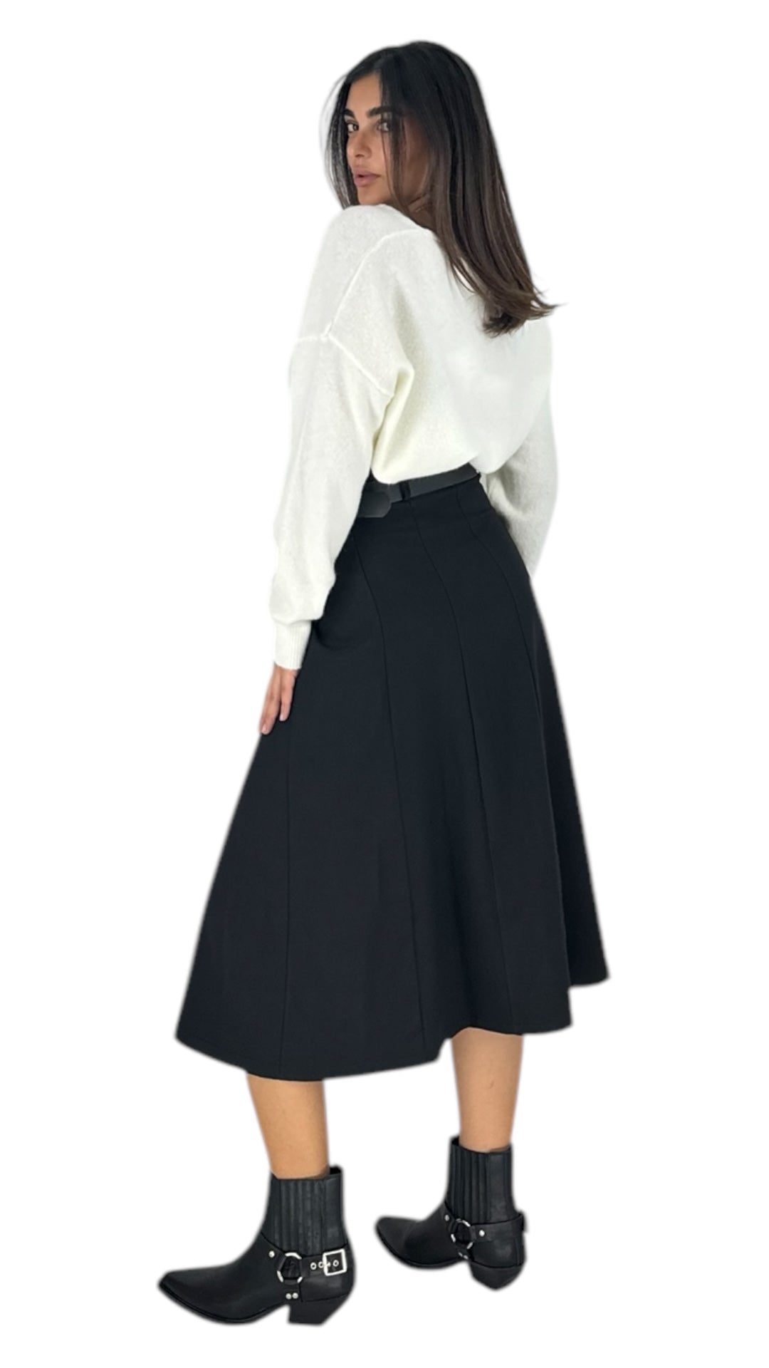 Nireta Black skirt