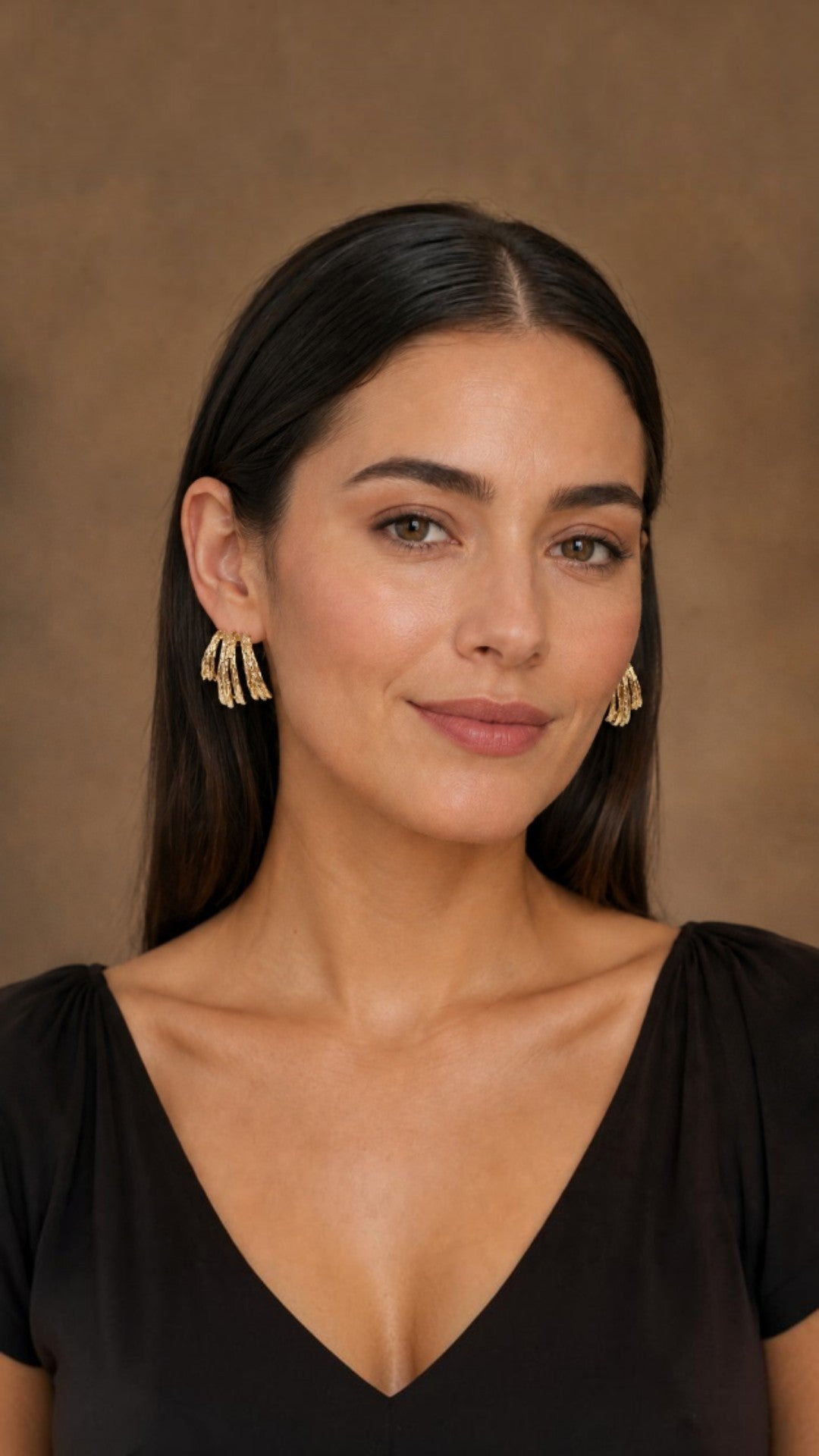 Alia gold earing